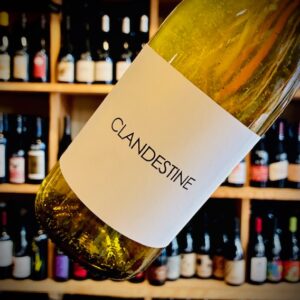Clandestine Blanc - De Mena